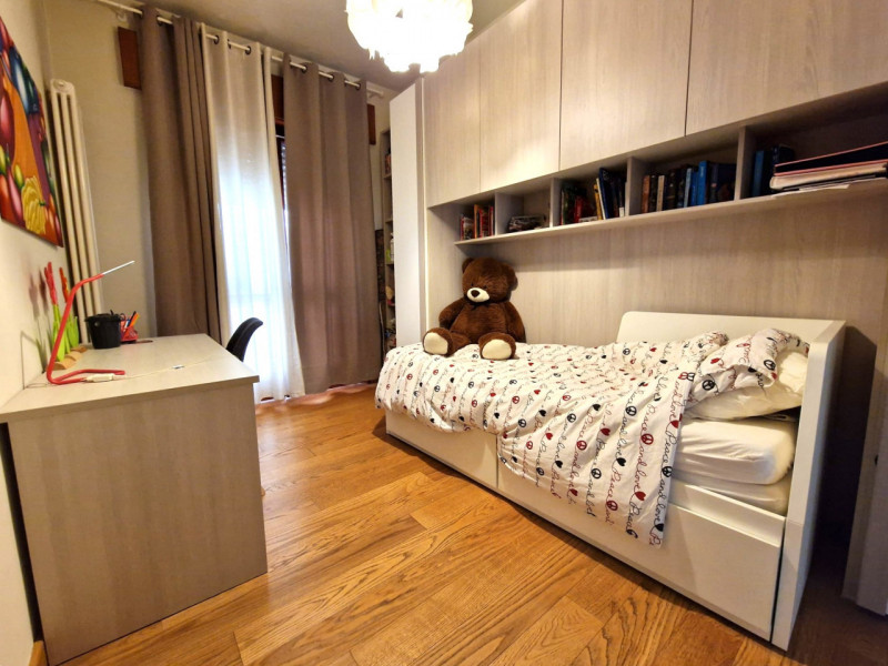 UBICAZIONE E CONTESTO

Nel comune di Vicenza, in un contesto residenziale tranquillo e ben abitat...