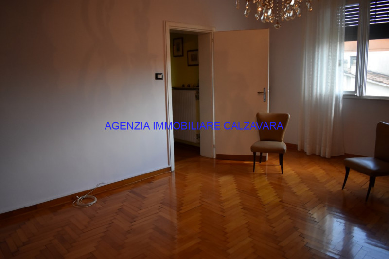 Nel cuore della prima parte di Albignasego, in posizione strategica e completamente servita, prop...