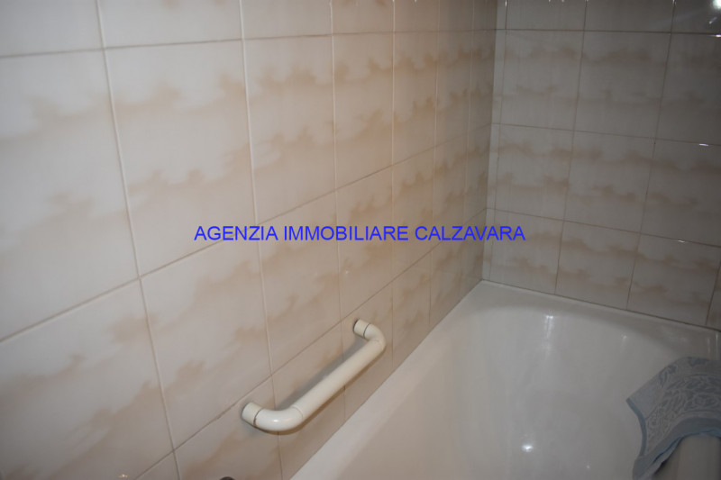 Nel cuore della prima parte di Albignasego, in posizione strategica e completamente servita, prop...
