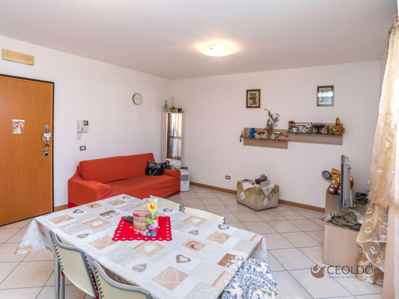 Vigonza–Centro: proponiamo questo recente mini appartamento situato all’interno di un moderno com...