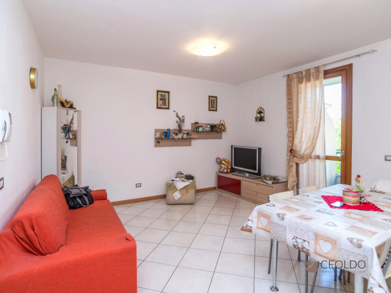 Vigonza–Centro: proponiamo questo recente mini appartamento situato all’interno di un moderno com...