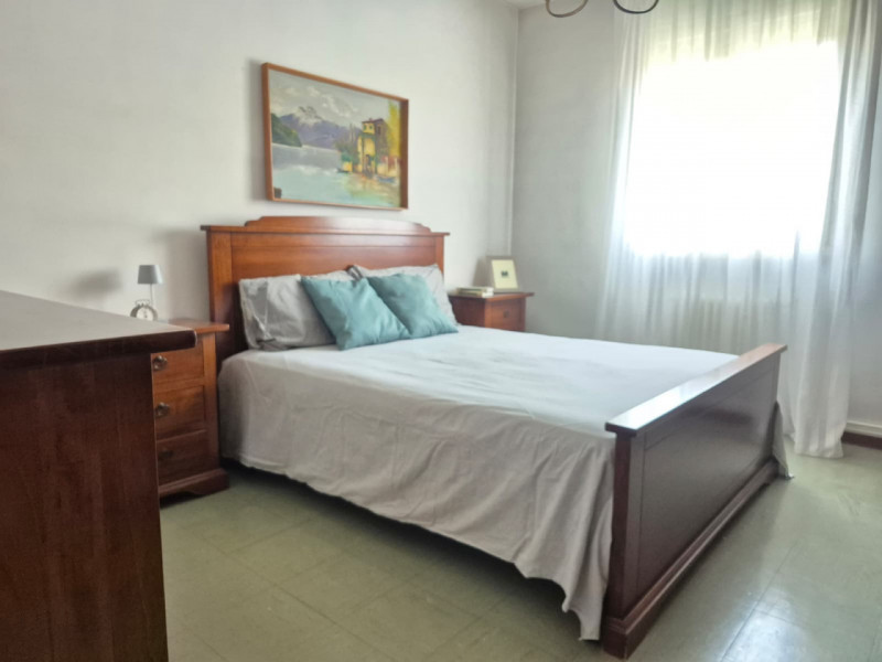 Nel quartiere Ca’ Nave di Cittadella, in piena zona Borghi, proponiamo un ampio appartamento inse...