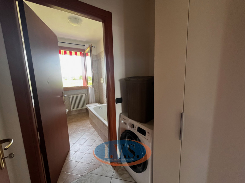 Villafranca Padovana loc. Taggì di Sotto (PD): In zona comoda ai servizi, a soli 500 mt. dalla fe...