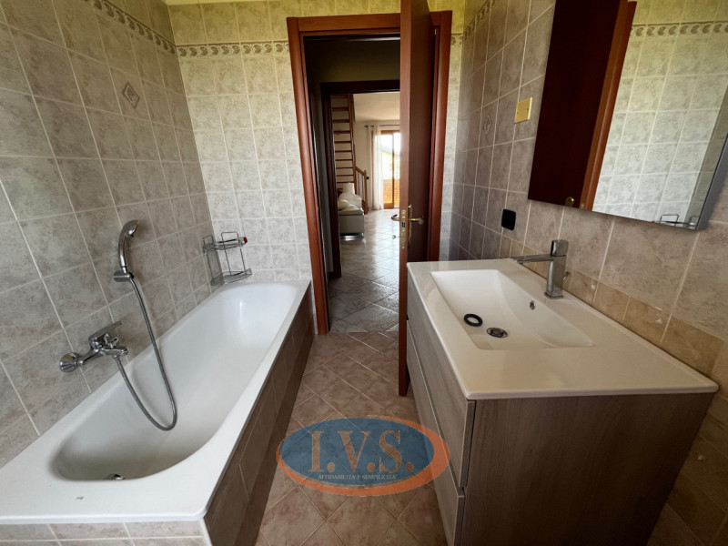 Villafranca Padovana loc. Taggì di Sotto (PD): In zona comoda ai servizi, a soli 500 mt. dalla fe...