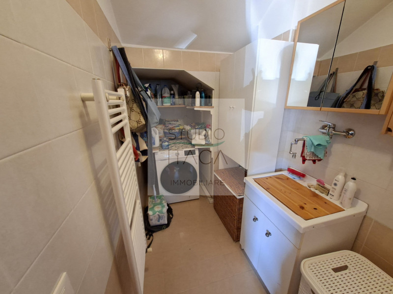 Studio Itaca Immobiliare ha il piacere di proporre in vendita a Due Carrare, all'interno di un qu...