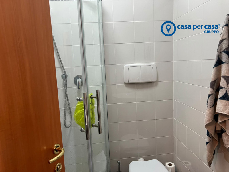 APPROVATO GRUPPO CASA PER CASA: VALUTATO, CONTROLLATO, GESTITO IN ESCLUSIVA.

ZONA:
L'immobile è ...