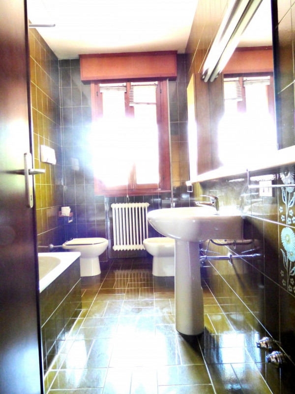 MESTRINO- In zona centrale e comoda a tutti i principali servizi, proponiamo funzionale BICAMERE ...