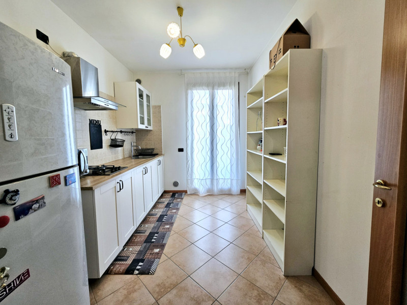 Proponiamo in vendita un bellissimo appartamento al piano rialzato, situato a Este (località Dese...