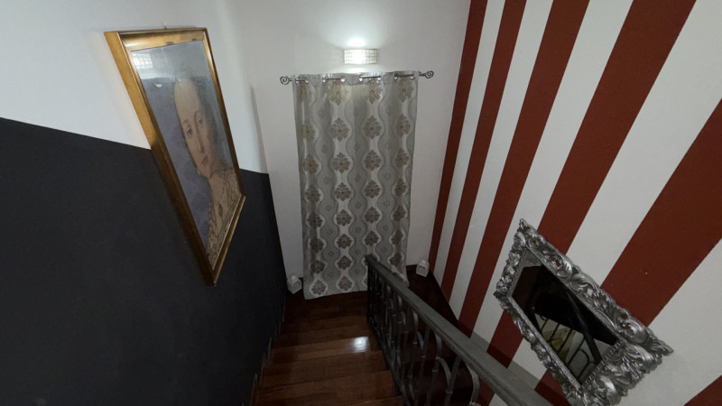 Nostra ESCLUSIVA splendida casa singola terratetto situata nel tranquillo e ricercato quartiere d...
