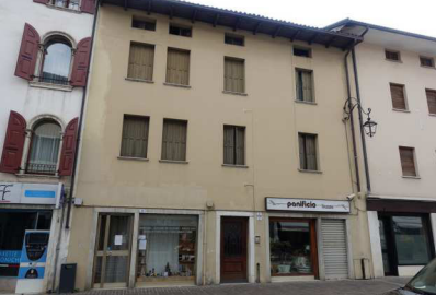 Rif. A.A.72-241

Vendita all'asta - appartamento al 1° piano in data 23 giugno 2026

Descrizione:...