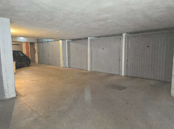 Rif. A.A.72-242

Vendita all'asta - garage singolo in data 23 giugno 2026

Descrizione: trattasi ...