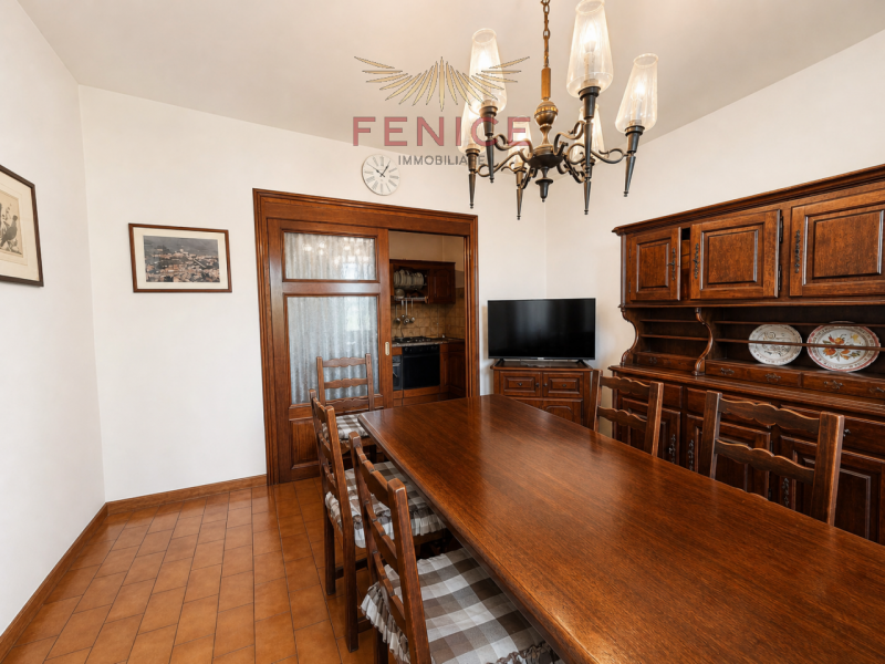 Scopri questa splendida villa con dependance situata nel cuore di Possagno a pochi metri dal Temp...
