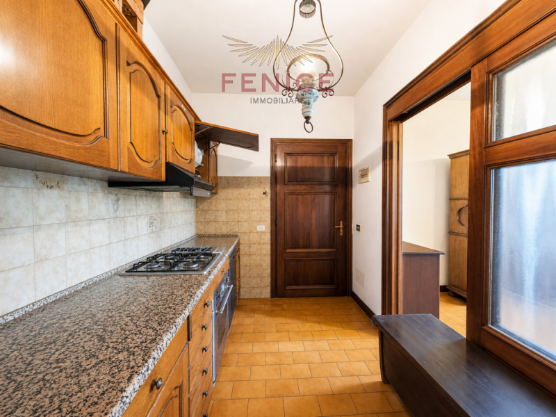 Scopri questa splendida villa con dependance situata nel cuore di Possagno a pochi metri dal Temp...