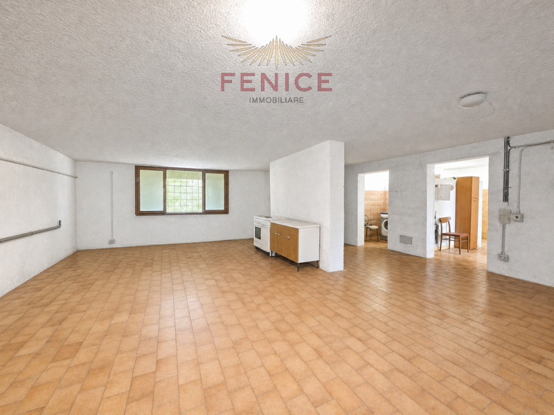 Scopri questa splendida villa con dependance situata nel cuore di Possagno a pochi metri dal Temp...