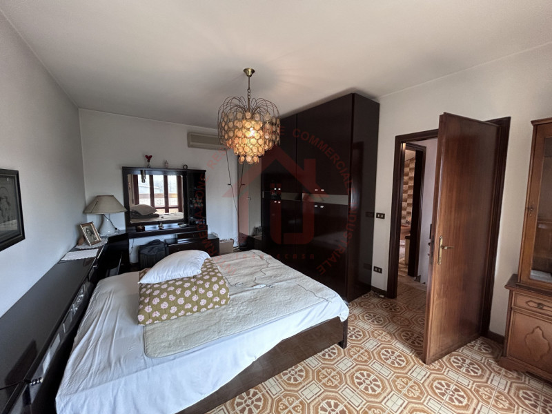 RIF: FR031 GRANTORTO - PADOVA Proponiamo in vendita casa a schiera su due livelli con plateatico ...