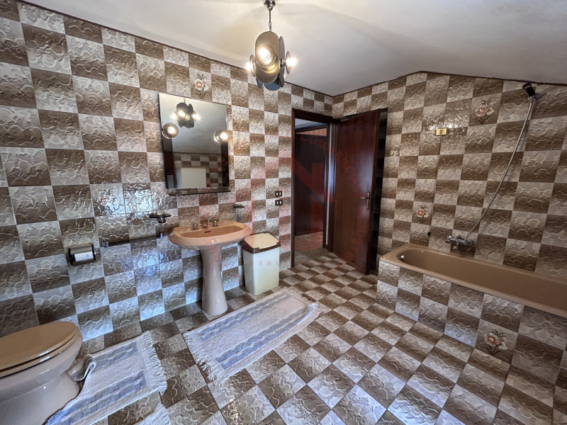 RIF: FR031 GRANTORTO - PADOVA Proponiamo in vendita casa a schiera su due livelli con plateatico ...