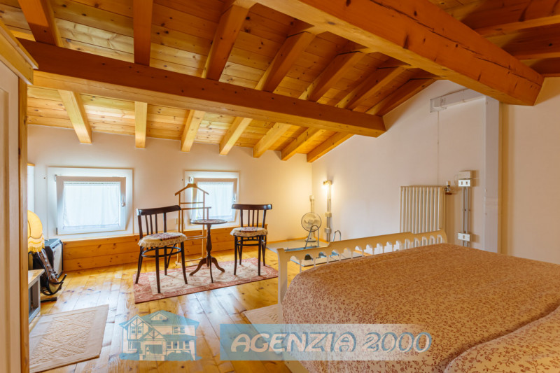 A TERRADURA IL RUSTICO CHE HAI SEMPRE SOGNATO!!! ATMOSFERA CALDA, TRAVI A VISTA OVUNQUE, DETTAGLI...