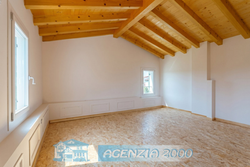 A TERRADURA IL RUSTICO CHE HAI SEMPRE SOGNATO!!! ATMOSFERA CALDA, TRAVI A VISTA OVUNQUE, DETTAGLI...