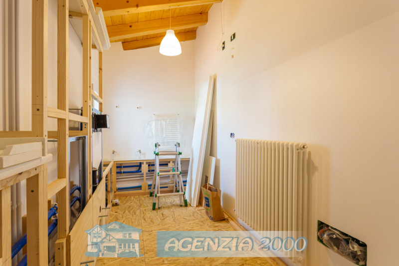 A TERRADURA IL RUSTICO CHE HAI SEMPRE SOGNATO!!! ATMOSFERA CALDA, TRAVI A VISTA OVUNQUE, DETTAGLI...