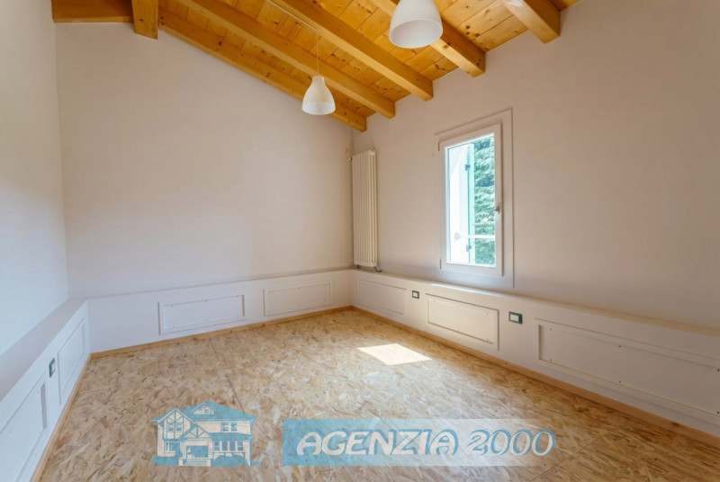 A TERRADURA IL RUSTICO CHE HAI SEMPRE SOGNATO!!! ATMOSFERA CALDA, TRAVI A VISTA OVUNQUE, DETTAGLI...