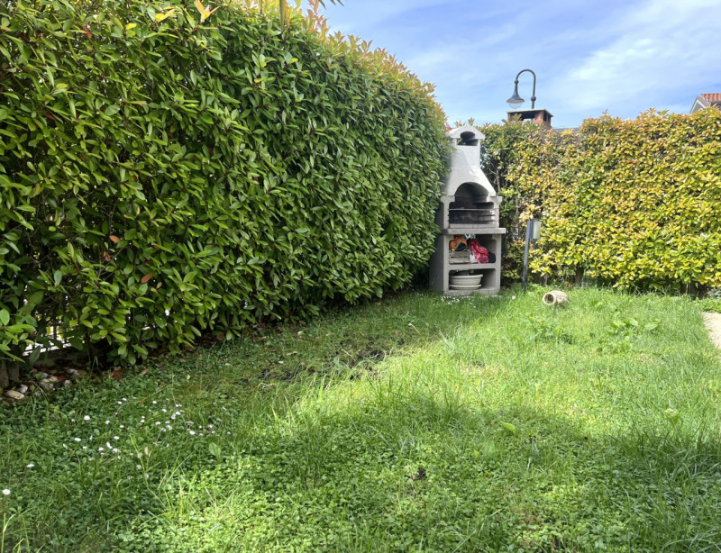 MONTA’ – PADOVA | Porzione indipendente in quadrifamiliare con giardino.

A soli 10 minuti dal ce...