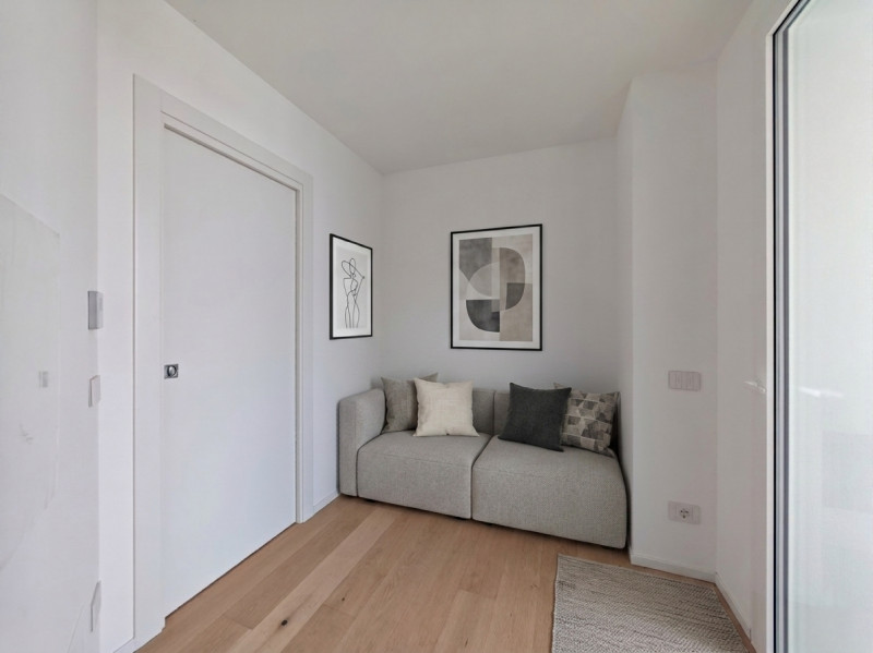 JESOLO: Scopri questo straordinario attico in vendita: Jesolo Lido, The Skyline Penthouse.

Inser...