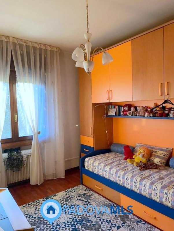 Immobile in esclusiva al Gruppo Padova MLS

PADOVA – TORRE | Luminoso appartamento con 2 camere, ...