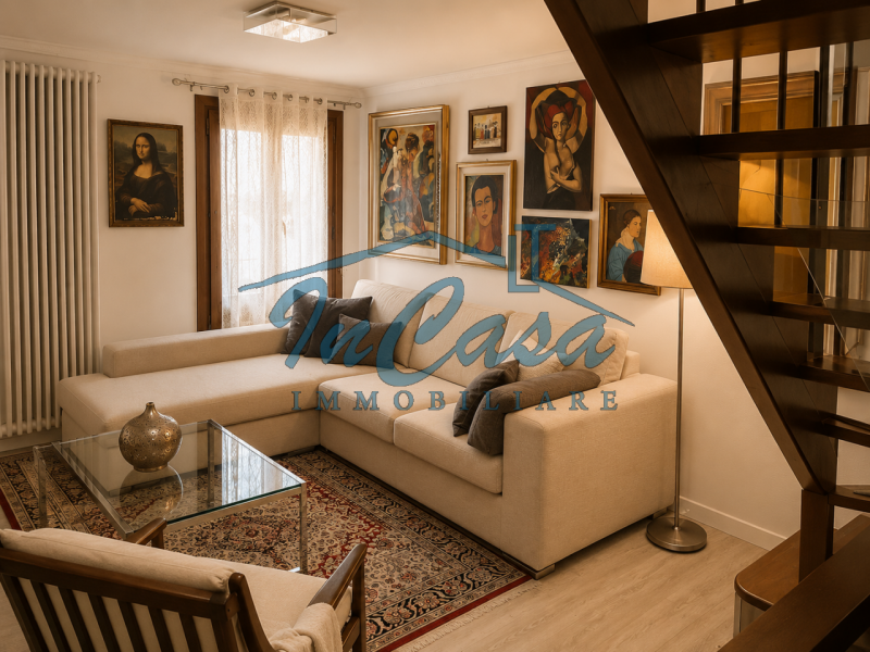 Scopri la tua nuova casa in questa splendida bifamiliare situata nella tranquilla zona di Villara...