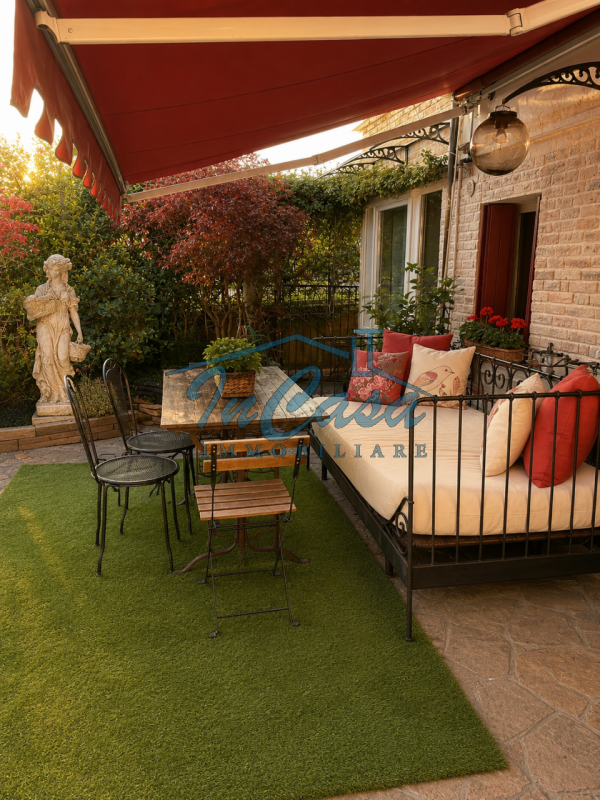 Scopri la tua nuova casa in questa splendida bifamiliare situata nella tranquilla zona di Villara...