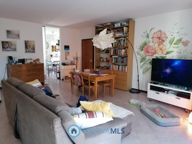 Immobile in esclusiva al Gruppo Padova MLS  

VIGODARZERE - In zona residenziale, comoda a tutti ...