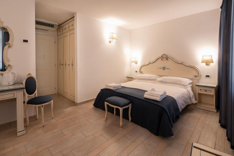 Scopri questa splendido immobile in vendita, situata nella storica zona di Venezia - Centro. Con ...