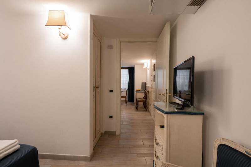 Scopri questa splendido immobile in vendita, situata nella storica zona di Venezia - Centro. Con ...