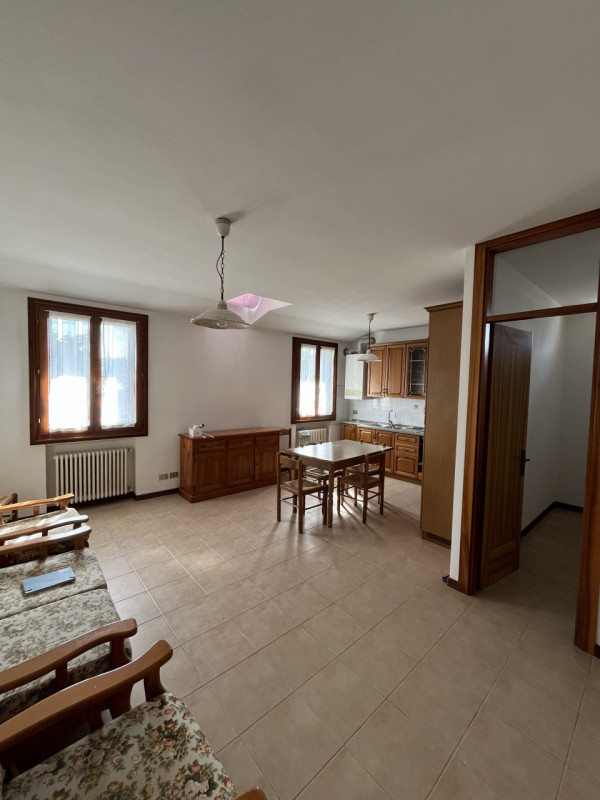 VICENZA CITTA' - MIDI ARREDATO PER AFFITTO TRANSITORIO - Rif. 8390
Tra Corso Padova e Viale della...