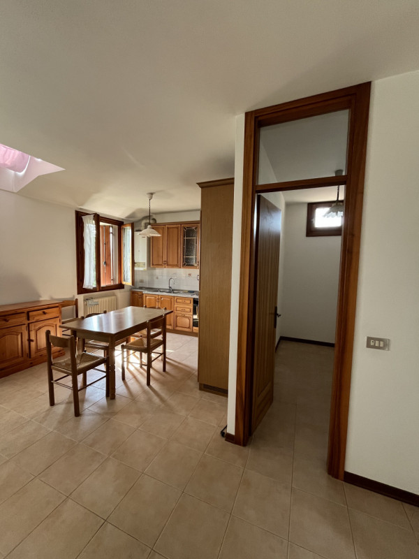 VICENZA CITTA' - MIDI ARREDATO PER AFFITTO TRANSITORIO - Rif. 8390
Tra Corso Padova e Viale della...