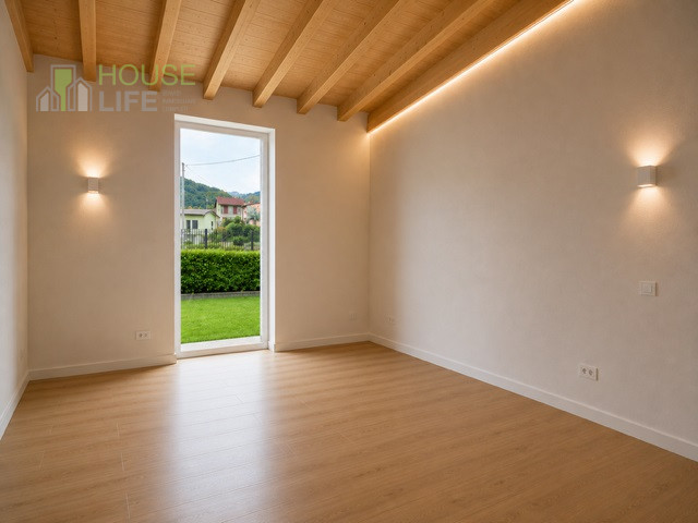 MONTE DI MALO – Loc. Priabona: Proponiamo in vendita una splendida VILLETTA singola, situata nell...