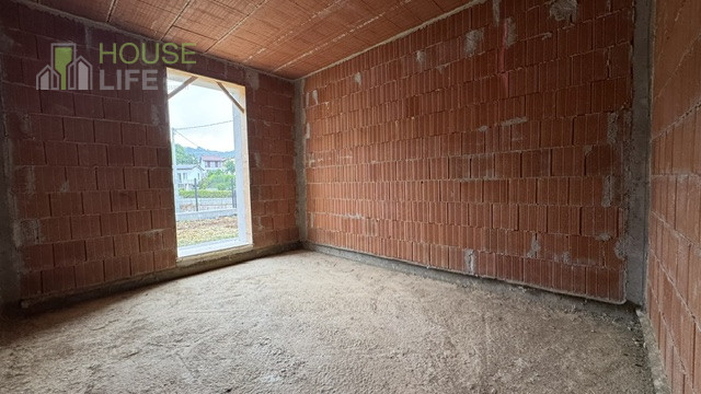 MONTE DI MALO – Loc. Priabona: Proponiamo in vendita una splendida VILLETTA singola, situata nell...