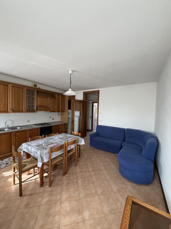 MINI ARREDATO IN LOCAZIONE SOLO PER CONTRATTI TRANSITORI DI CIRCA 12 MESI - Rif. 8391
Tra Corso P...