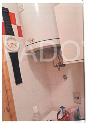 In vendita a Tonezza del Cimone, in un residence ben tenuto immerso nella tranquillità dell'altop...
