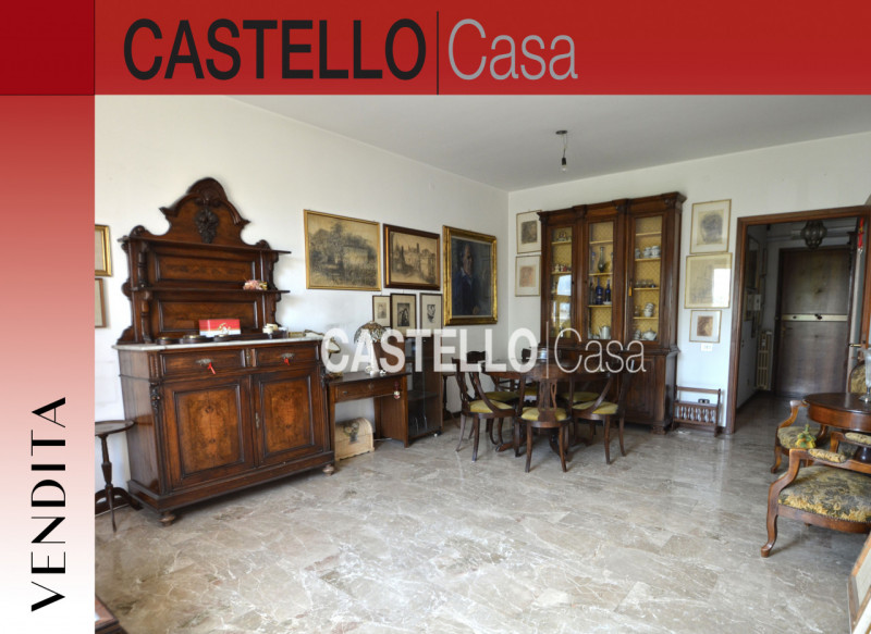 In una delle zone più prestigiose e richieste di Castelfranco V. proponiamo in vendita un ampio a...