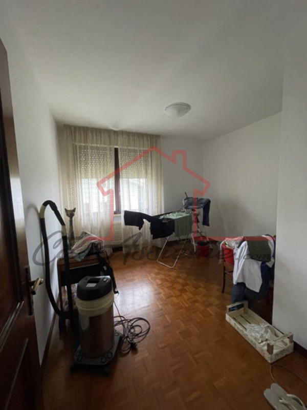 Rif. PE28724
La nostra Agenzia ha selezionato per Voi l'occasione del mese all'asta.

Proponiamo ...