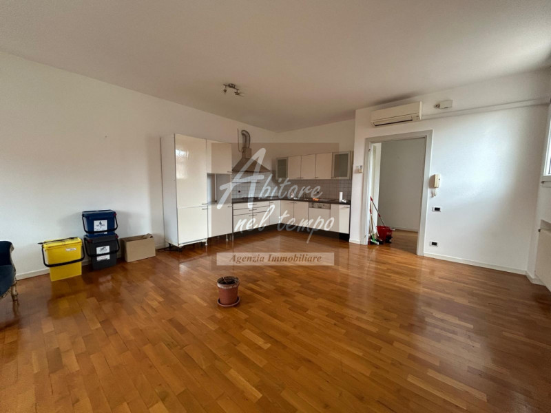 CITTADELLA (PD) - CENTRO

Proponiamo in locazione un mini appartamento al piano secondo sito in c...