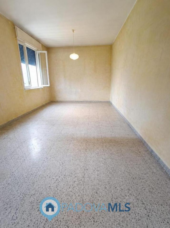 Immobile in esclusiva al Gruppo Padova MLS

Voltabarozzo – Ampia casa singola di circa 200mq con ...