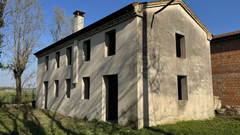 Ciao da Arcobaleno Immobiliare ed oggi ti presento in nostra esclusiva 2 abitazioni indipendenti ...