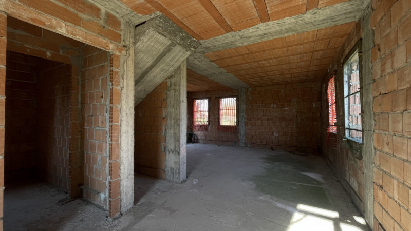 Ciao da Arcobaleno Immobiliare ed oggi ti presento in nostra esclusiva 2 abitazioni indipendenti ...