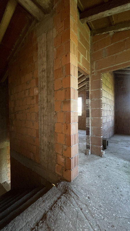 Ciao da Arcobaleno Immobiliare ed oggi ti presento in nostra esclusiva 2 abitazioni indipendenti ...