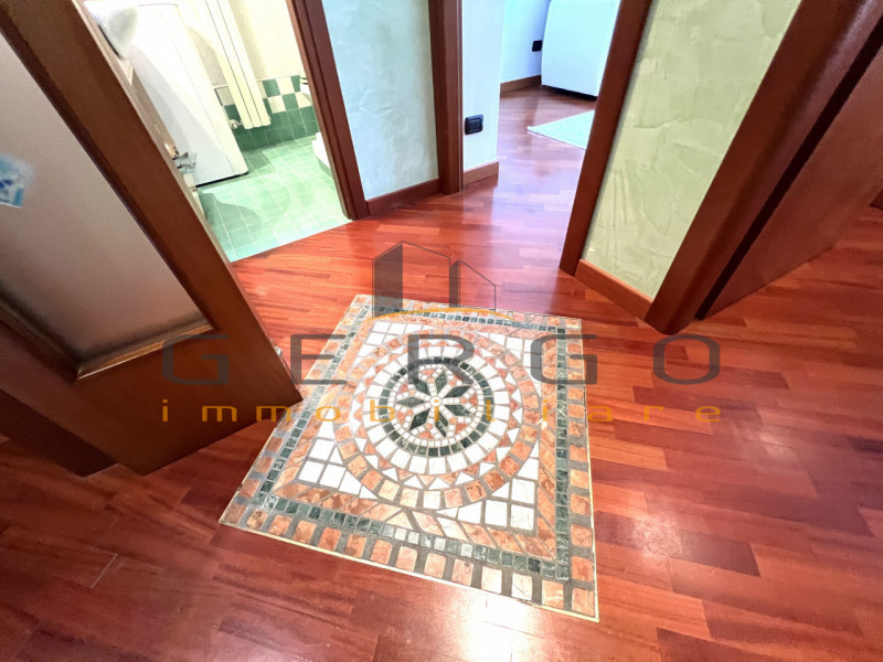 (Per INFO Cristina 3389226442) Abano Terme, comodo a tutti i servizi raggiungibili a piedi, propo...