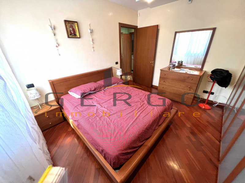 (Per INFO Cristina 3389226442) Abano Terme, comodo a tutti i servizi raggiungibili a piedi, propo...