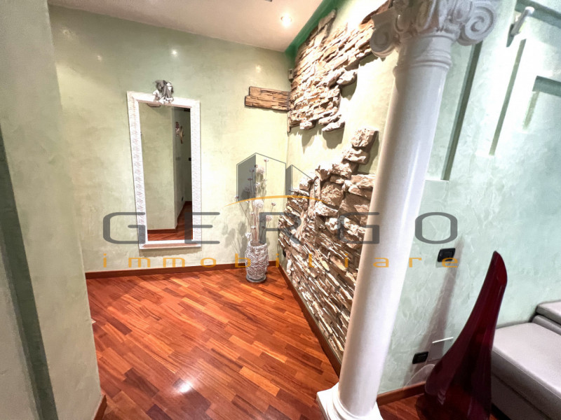 (Per INFO Cristina 3389226442) Abano Terme, comodo a tutti i servizi raggiungibili a piedi, propo...