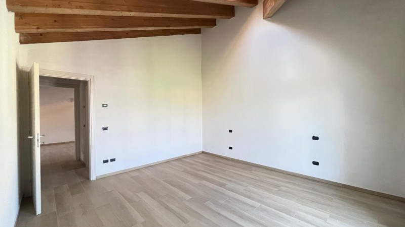 Ciao da Arcobaleno Immobiliare!  
Oggi ti presentiamo un appartamento nuovo a Boara Pisani, pront...
