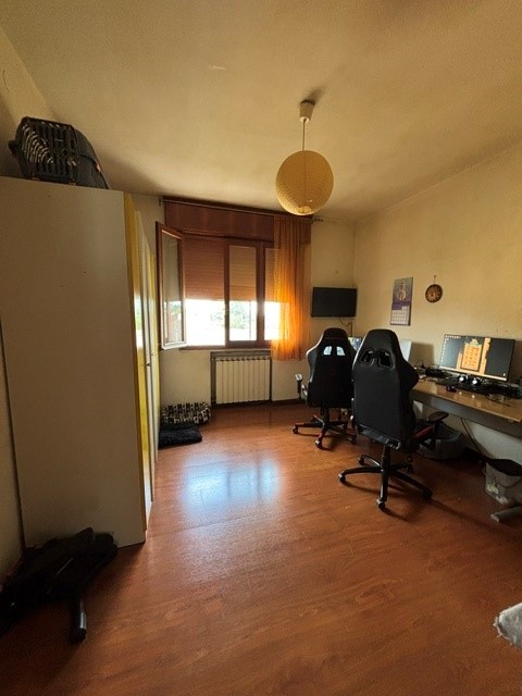 San Carlo-San Gregorio: in piccola palazzina ottimamente mantenuta e con recenti lavori di ristru...